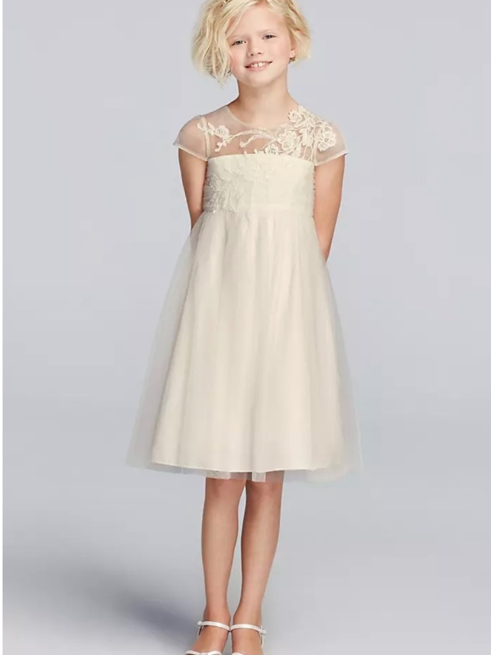 DAVID’S BRIDAL flower girl dress lace detail size 8 - Picture 3 of 8